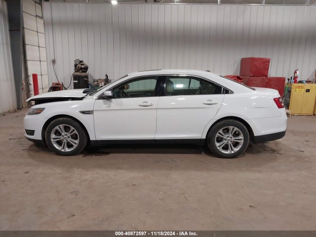 1FAHP2H8XGG122764 Ford TAURUS SEL