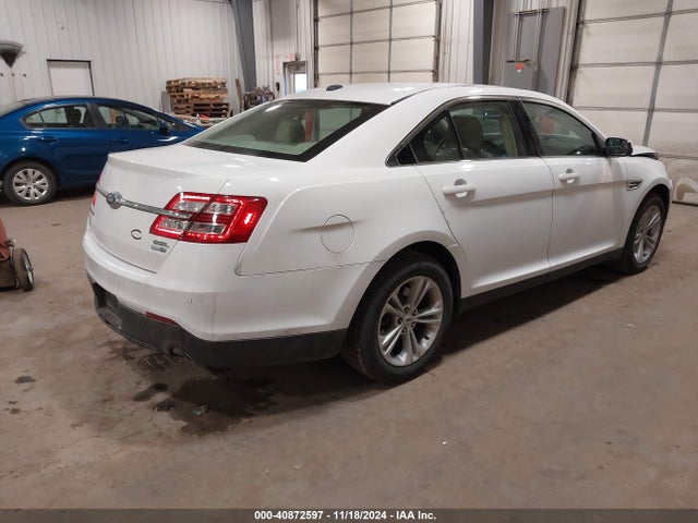 1FAHP2H8XGG122764 Ford TAURUS SEL