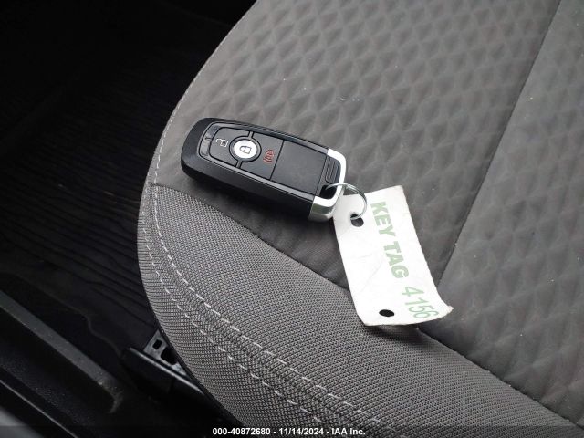 1FMCU9G67NUB33379 Ford ESCAPE SE