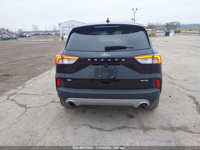 1FMCU9G67NUB33379 Ford ESCAPE SE