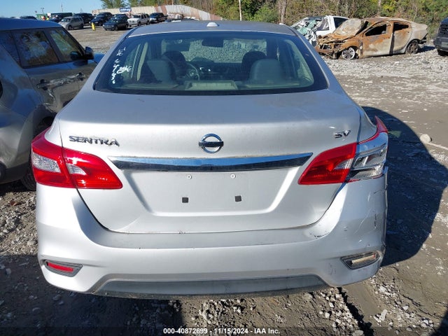 2018 Nissan Sentra Sv მანქანა იყიდება აუქციონზე, vin: 3N1AB7AP2JL661636, აუქციონის ნომერი: 40872699