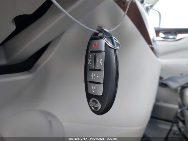 JN8AE2KP2H9165801 Nissan Quest Sv