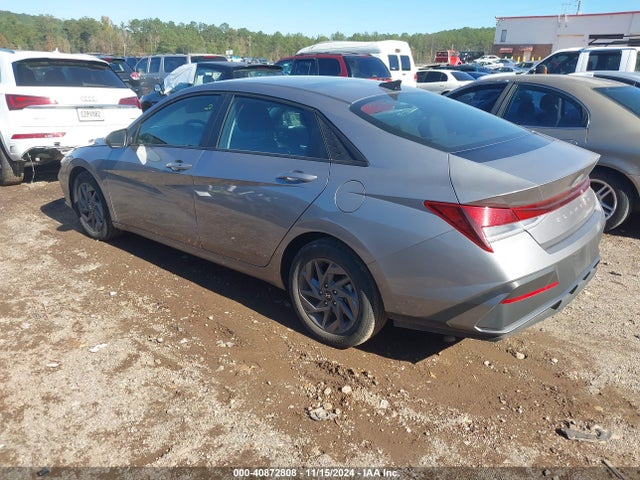 Hyundai ELANTRA SEL 2024 KMHLM4DG8RU747802 Image 3