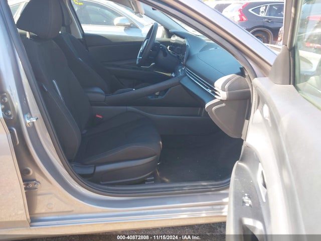 Hyundai ELANTRA SEL 2024 KMHLM4DG8RU747802 Image 5