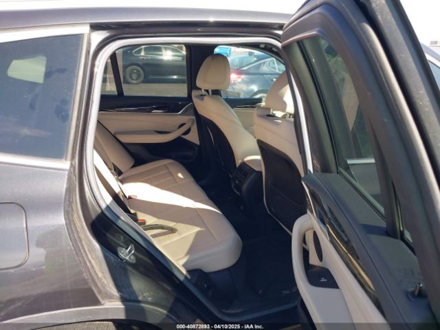 5UXTR9C54KLR03881 BMW X3 Xdrive30i