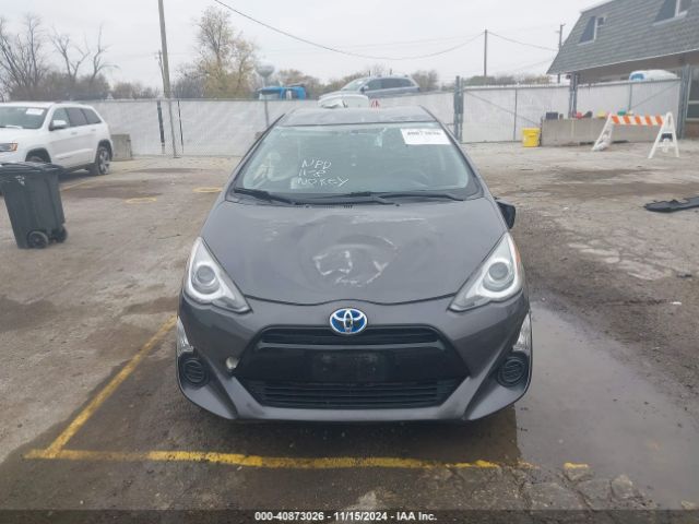 JTDKDTB37F1575561 Toyota Prius C Two