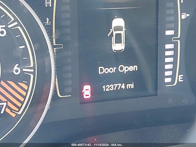 1C4PJLAB9FW525903 Jeep Cherokee Sport