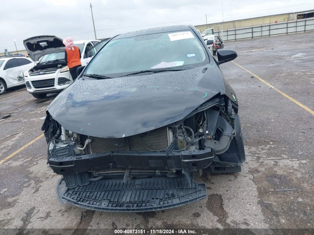 Toyota COROLLA LE 2016 5YFBURHE9GP486969 Image 11