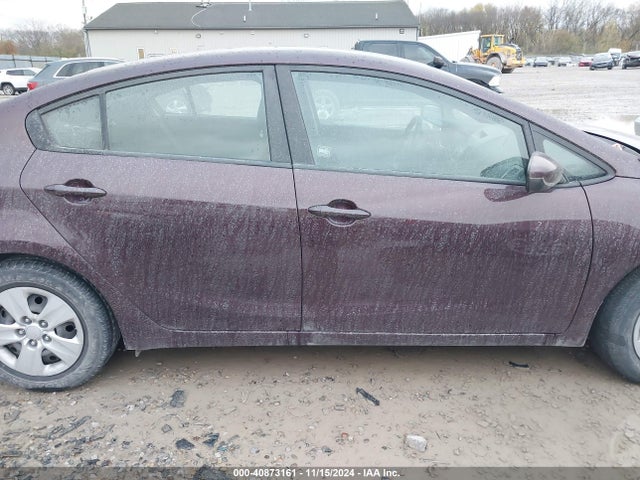 KIA FORTE LX 2018 3KPFK4A71JE177754 Image 14