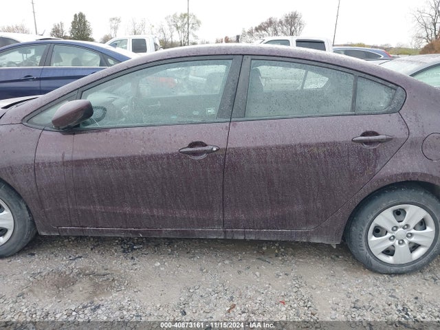 KIA FORTE LX 2018 3KPFK4A71JE177754 Image 15
