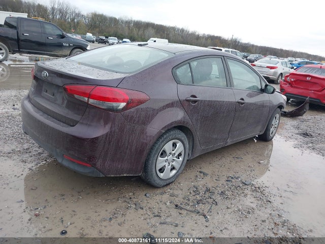 KIA FORTE LX 2018 3KPFK4A71JE177754 Image 4