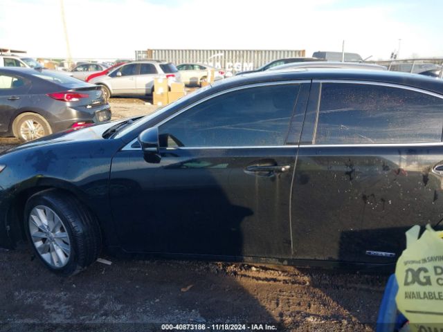 JTHBW1GG4F2091561 Lexus ES 300H