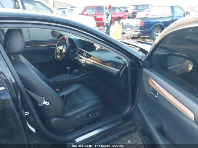 JTHBW1GG4F2091561 Lexus ES 300H