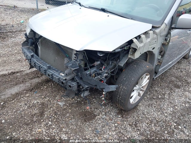 2C4RDGCGXJR266517 Dodge Grand Caravan Sxt