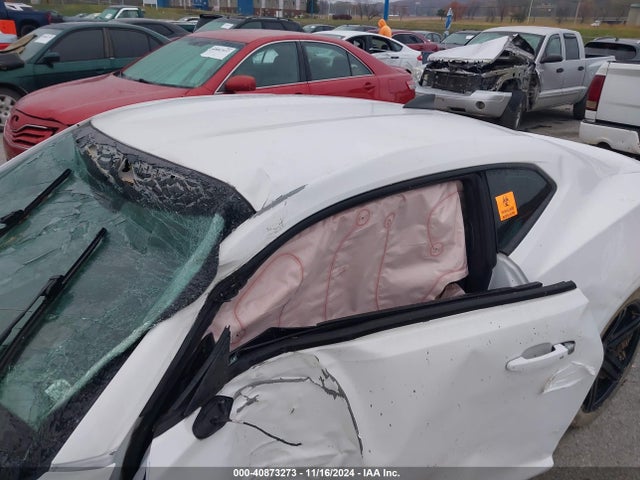 1G1FB1RS9J0123384 Chevrolet Camaro 1lt