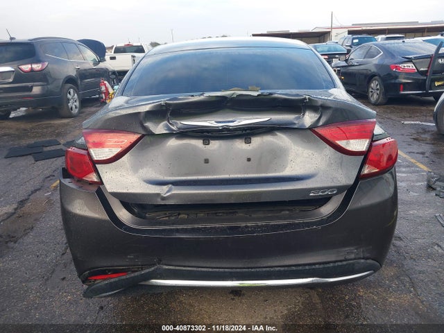 Chrysler 200 Limited 2015 1C3CCCAB5FN677759 Image 16