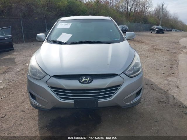 KM8JTCAFXFU050644 Hyundai TUCSON GLS