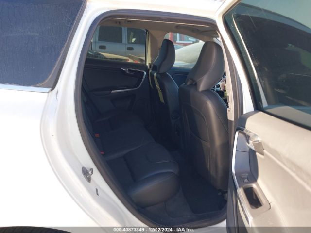 YV4902RD5F2593888 Volvo Xc60 T6 Platinum