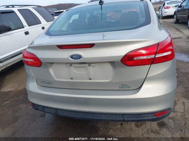 Ford FOCUS SE 2016 1FADP3FE9GL237327 Image 17