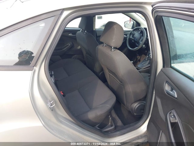 Ford FOCUS SE 2016 1FADP3FE9GL237327 Image 8