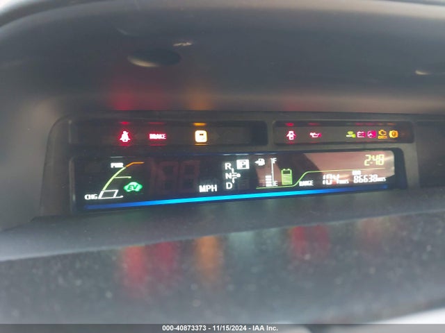 Toyota Prius V Two 2017 JTDZN3EU4HJ056759 Image 7