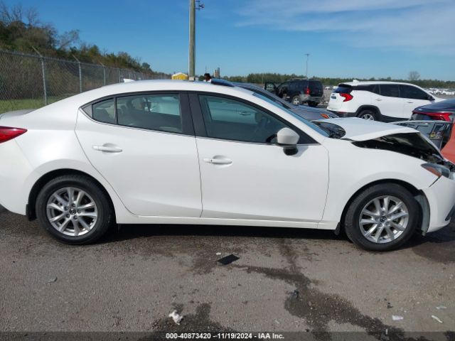 3MZBM1W73GM267533 Mazda Mazda3 I Touring