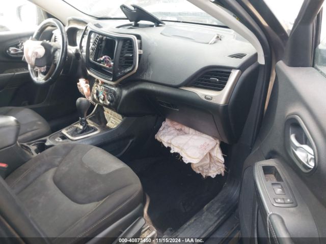 1C4PJLAB4GW350770 Jeep Cherokee Altitude