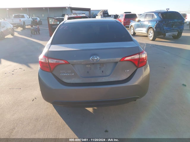 Toyota COROLLA LE 2018 5YFBURHE2JP751268 Image 16