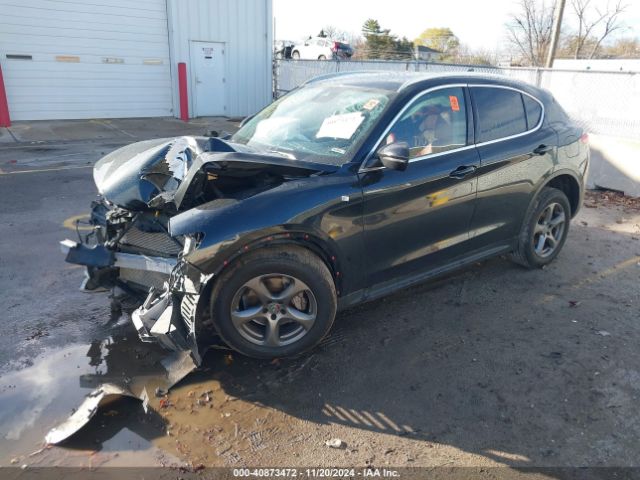 2021 ALFA ROMEO STELVIO ZASPAKANXM7D08119 Photo 1