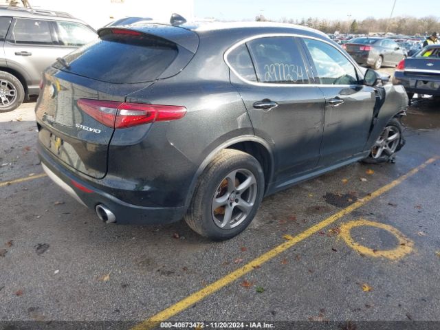 2021 ALFA ROMEO STELVIO ZASPAKANXM7D08119 Photo 3