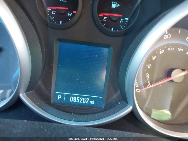 1G1PK5SB8E7381012 Chevrolet CRUZE LT