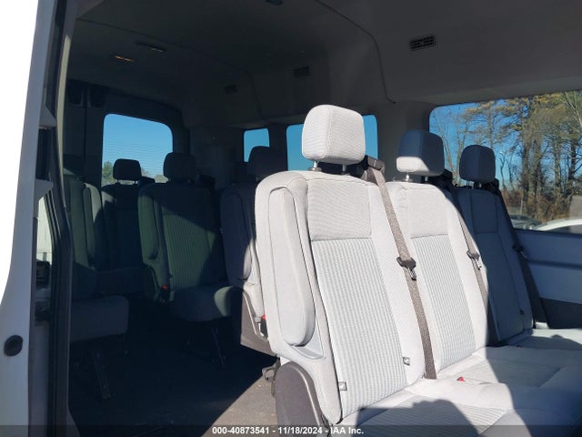 1FBAX2CM0HKB15471 Ford Transit-350 Xlt