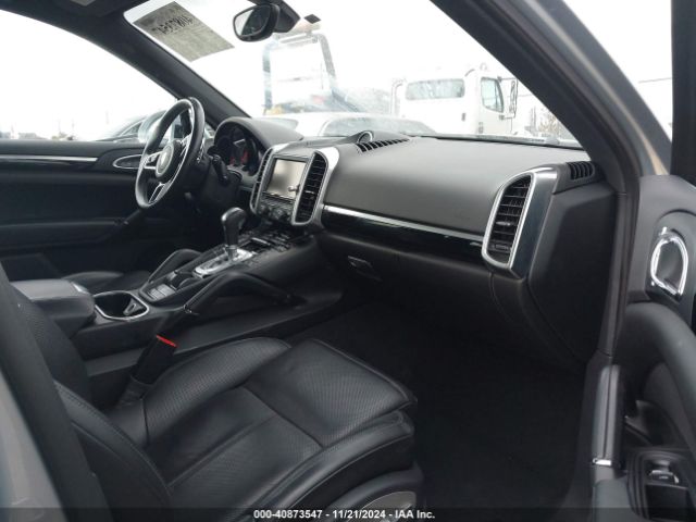 WP1AA2A2XGKA37700 Porsche Cayenne