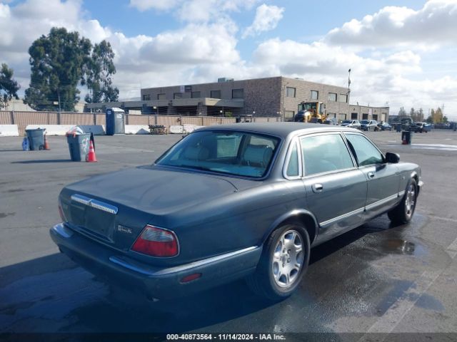2001 JAGUAR XJ8 SAJDA24C61LF25373 Photo 3