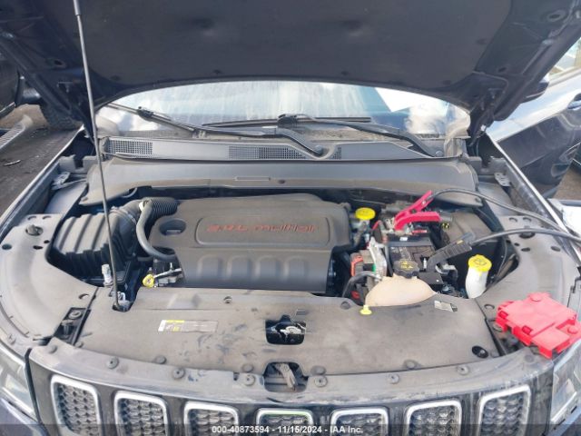 3C4NJCBB4MT585581 Jeep Compass Latitude Fwd