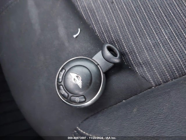 2011 MINI COOPER S COUNTRYMAN WMWZC5C59BWH99845 Photo 10