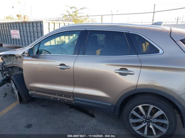 5LMCJ3D92KUL17335 Lincoln Mkc Reserve