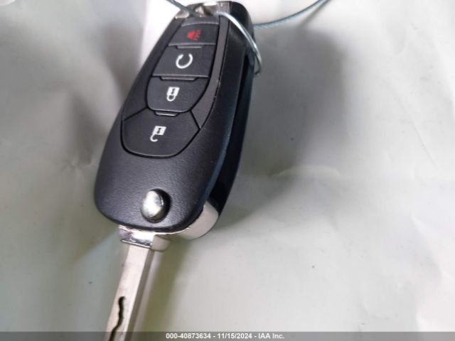 KL77LGE28RC019798 Chevrolet Trax Fwd 1rs