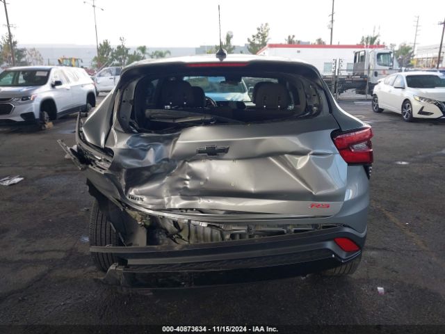 KL77LGE28RC019798 Chevrolet Trax Fwd 1rs