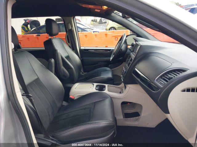 2C4RDGCG7JR341836 Dodge Grand Caravan Sxt