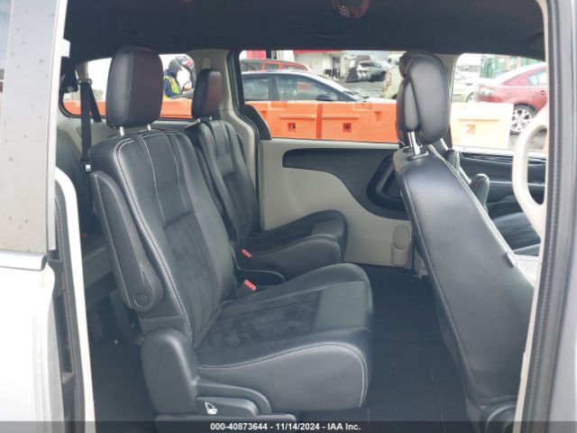 2C4RDGCG7JR341836 Dodge Grand Caravan Sxt