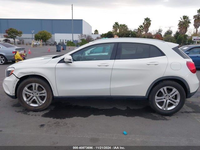 WDCTG4GB3HJ334739 Mercedes-Benz GLA 250 4M