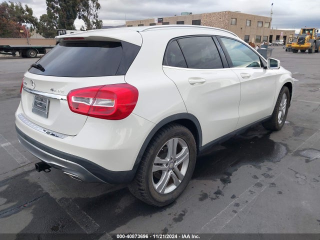 WDCTG4GB3HJ334739 Mercedes-Benz GLA 250 4M