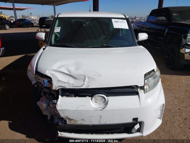 JTLZE4FE1FJ076465 Scion XB