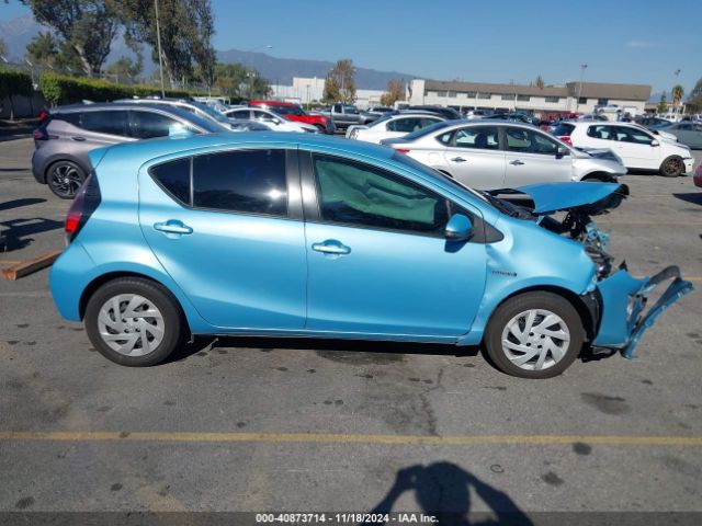 JTDKDTB34G1123228 Toyota Prius C One