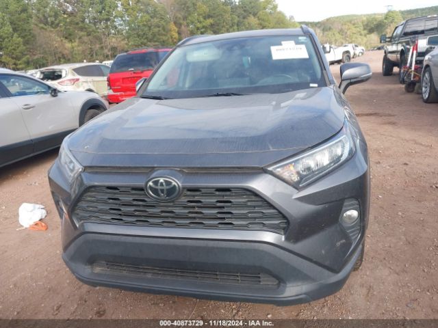 2T3C1RFV9MC159118 Toyota Rav4 Xle Premium