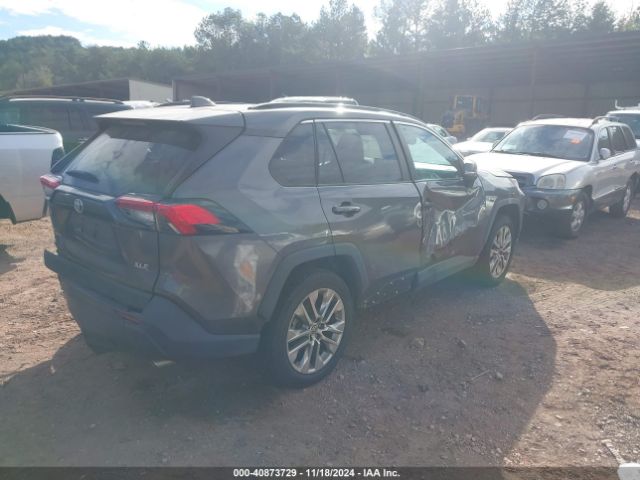 2T3C1RFV9MC159118 Toyota Rav4 Xle Premium