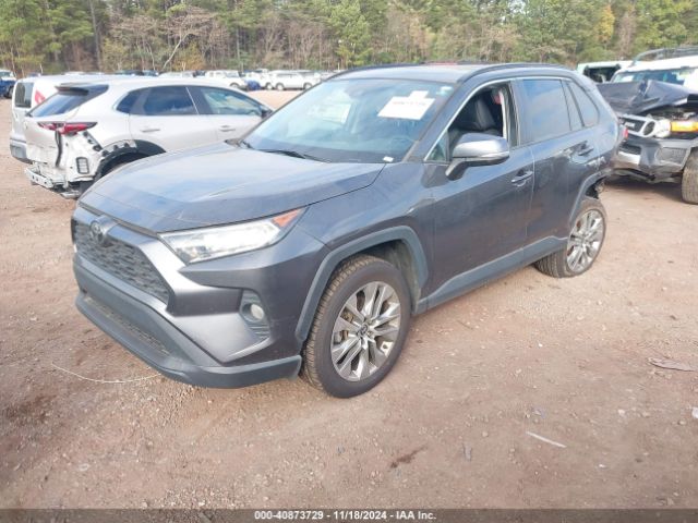 2T3C1RFV9MC159118 Toyota Rav4 Xle Premium