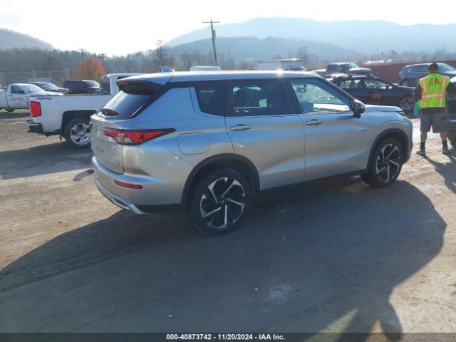 2023 MITSUBISHI OUTLANDER PHEV JA4T5UA92PZ014629 Photo 3