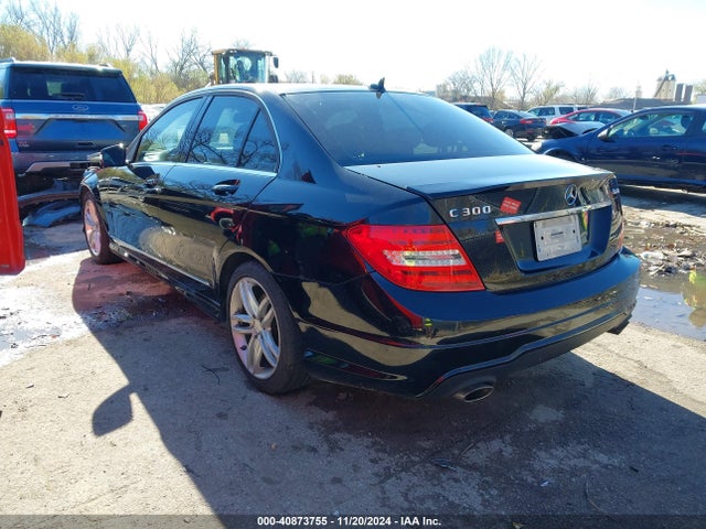 WDDGF8AB2ER316150 Mercedes-Benz C 300 Luxury 4matic/sport 4matic